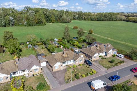 3 bedroom semi-detached bungalow for sale, Shenley Hill Road, Leighton Buzzard