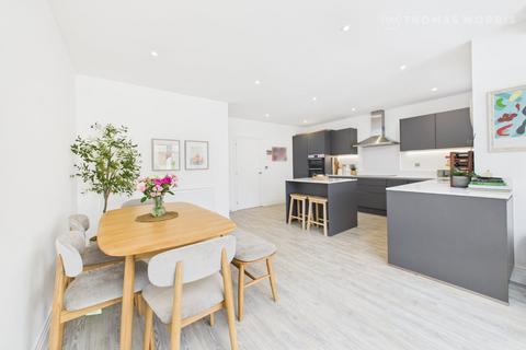 5 bedroom detached house for sale, Currington Avenue, Cambridgeshire PE19