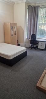 9 bedroom house to rent, Room 1, 157 Hyde Park Road