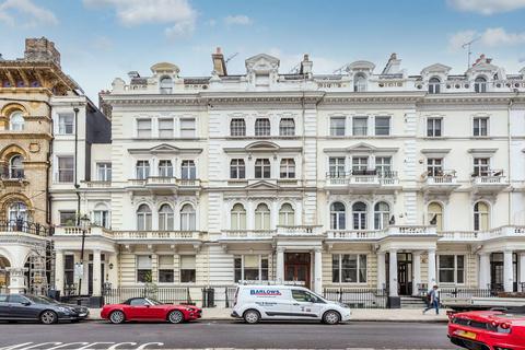 2 bedroom flat to rent, Queens Gate Terrace, South Kensington, London, SW7