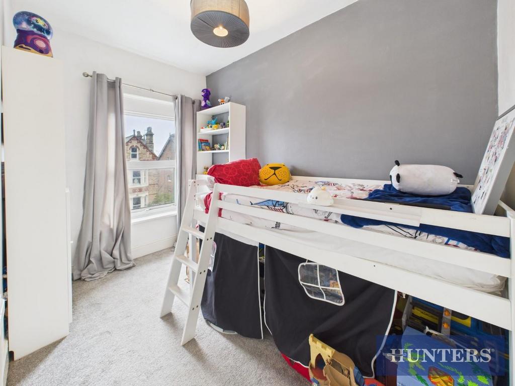 CAM05333 G0-PR0236-STILL004.jpg