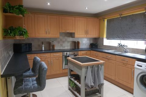 3 bedroom semi-detached house for sale, Park Avenue, Barlow, Selby