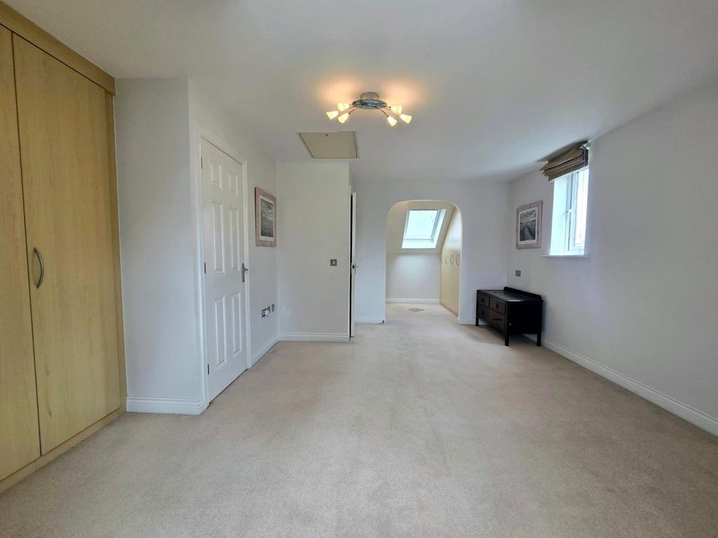 Bedroom Four (2)