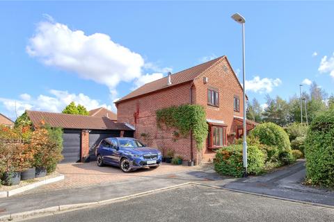 3 bedroom detached house for sale, Hugill Close, Yarm