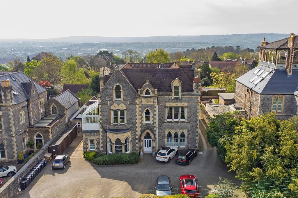 Ferncliffe 2 DRONE 1.jpg