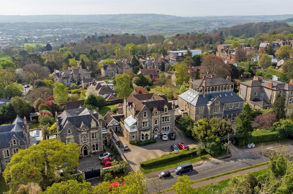 Ferncliffe 2 DRONE 2.jpg