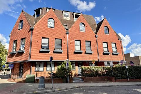 Park Street, Camberley GU15
