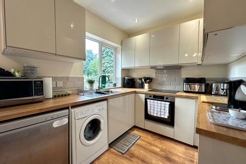 4 bedroom semi-detached house for sale, School Street, Wednesbury WS10