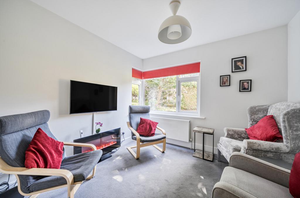 Bedroom Three /Snug