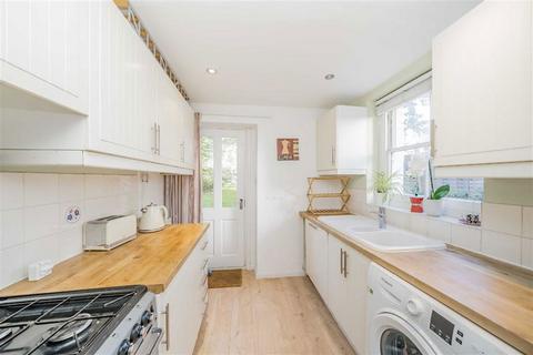 undefined, Cambridge Road, Teddington TW11