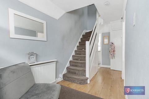 undefined, Bromley Road, London, N18