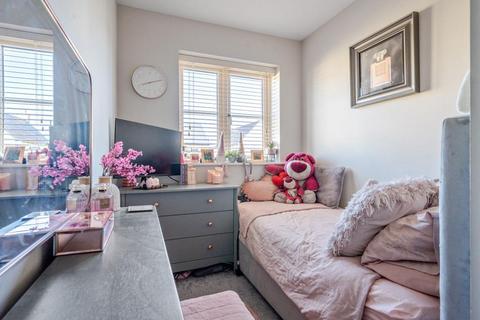 101 Centenary Way, Witney, OX29 7AZ