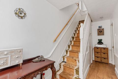 6 Delafield Close, Fearnhead, Warrington, WA2 0AJ