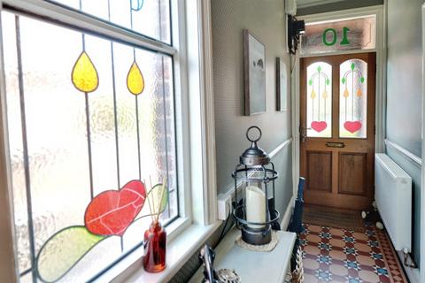 3 bedroom semi-detached house for sale, Woodland Avenue, Crewe