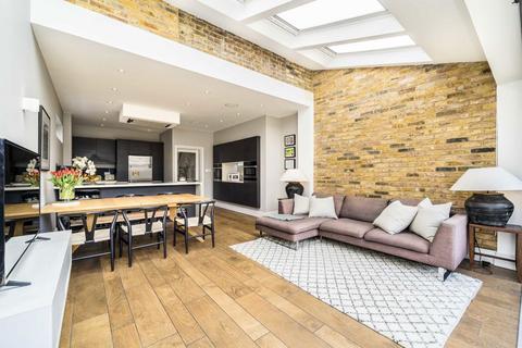 undefined, Clifton Road, Kingston Upon Thames KT2
