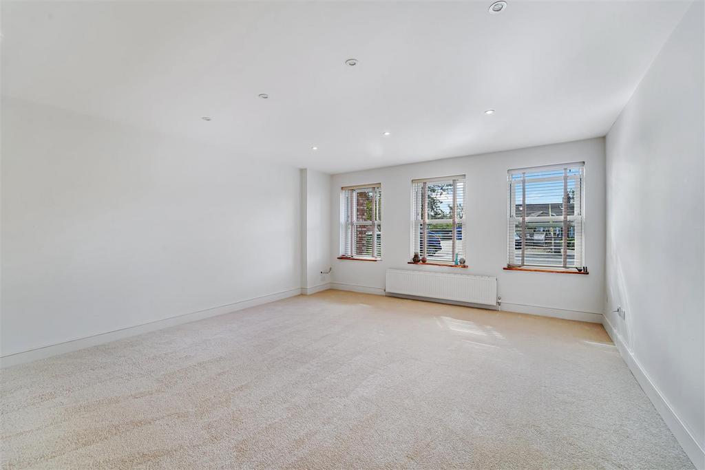 MANOR GREEN ROAD, 8a (EXTRAS)-36.jpg