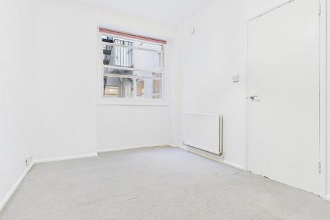 2 bedroom flat to rent, Brunswick Terrace, Hove