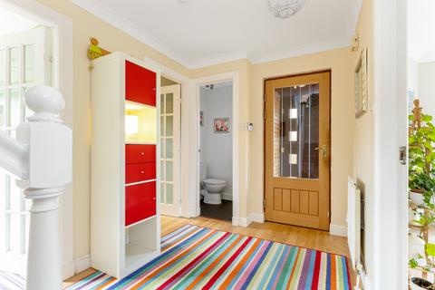 4 Burnbank, Straiton, Loanhead, EH20 9NB