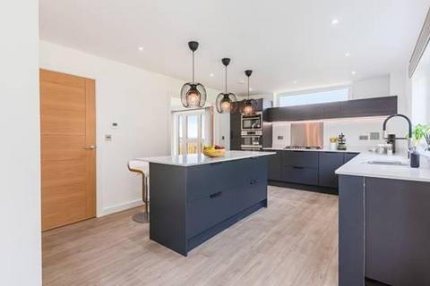 undefined, Fluder Hill, Kingskerswell, Newton Abbot