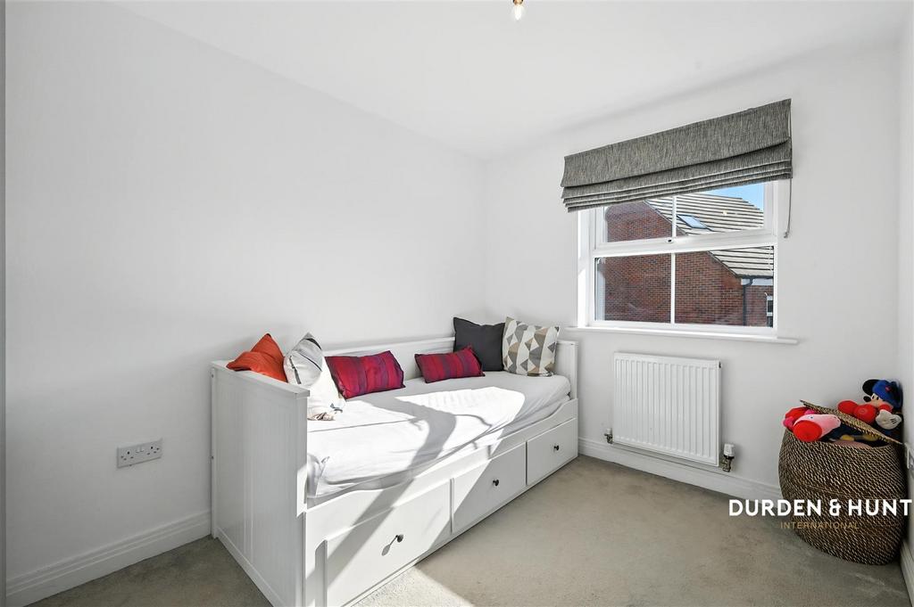 Dove Court