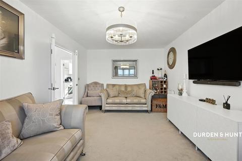 undefined, Dove Court, Colchester CO3