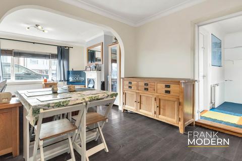 4 bedroom semi-detached house for sale, Fane Road, Peterborough, PE4