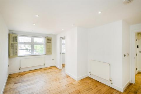 undefined, Glebelands Court, Glebelands Avenue, South Woodford