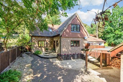 4 bedroom detached house for sale, Meadow Lane, Culverstone, Meopham, Kent