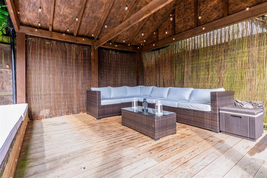 Patio / Decking