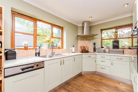 4 bedroom detached house for sale, Meadow Lane, Culverstone, Meopham, Kent