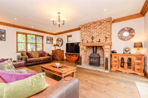 4 bedroom detached house for sale, Meadow Lane, Culverstone, Meopham, Kent