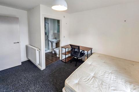 2 bedroom flat for sale, Canning Town, London, E16