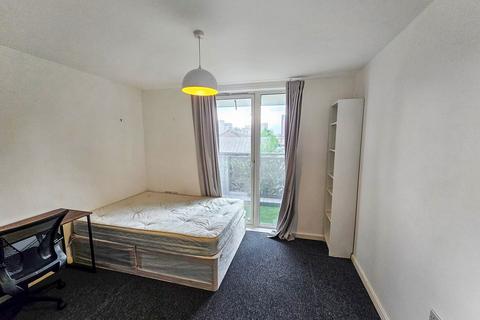 2 bedroom flat for sale, Canning Town, London, E16