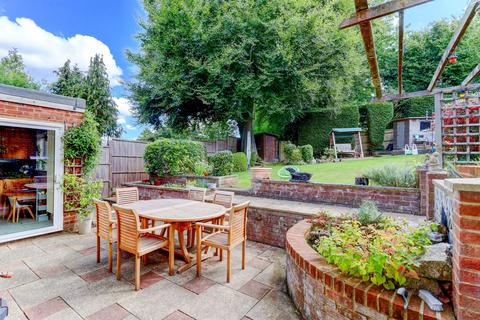 4 bedroom detached house for sale, Sabina Close, High Wycombe HP12