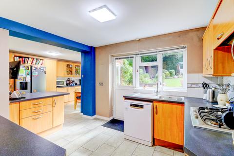 4 bedroom detached house for sale, Sabina Close, High Wycombe HP12