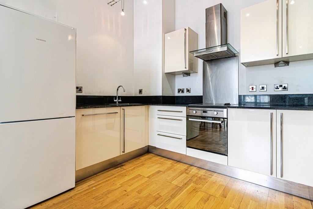Apartment in Greater Manchester - More