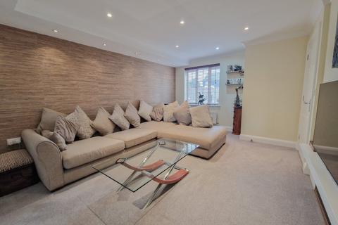 undefined, Ivel Bury, Biggleswade, SG18