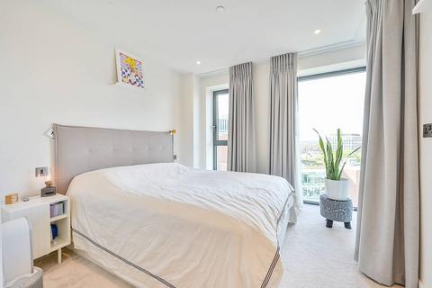 2 bedroom flat for sale, Westmont Apartments, White City, London, W12