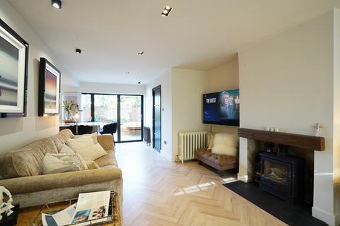 4 bedroom detached house for sale, Landedmans, Westhoughton, BL5 2QJ