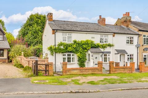 3 bedroom end of terrace house for sale, Arlesey Road, Ickleford