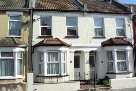 undefined, Granville Road, Gravesend, Kent, DA11 0JU