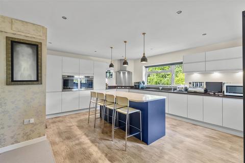 undefined, Bolling Road, Ilkley LS29