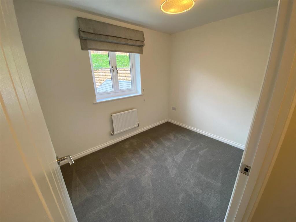 Bedroom 2.jpg