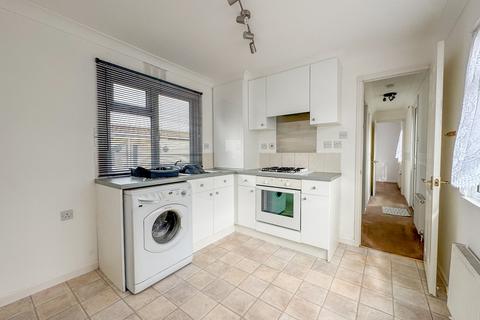 undefined, Pond Close, Tower Park, Hullbridge