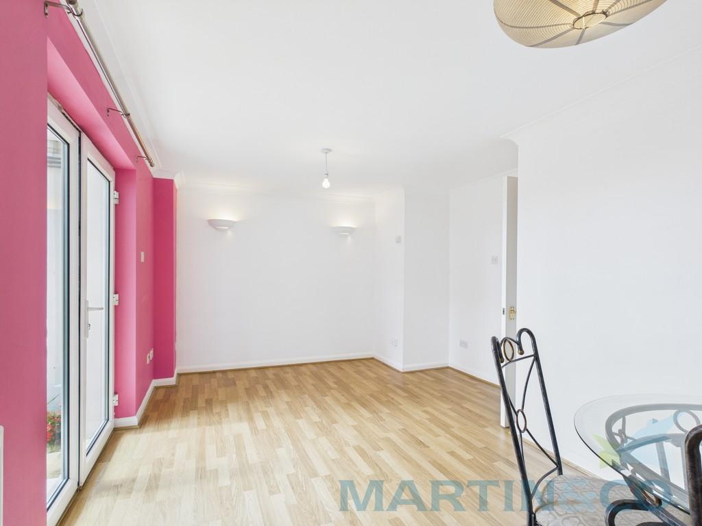 Living Room Pic 2