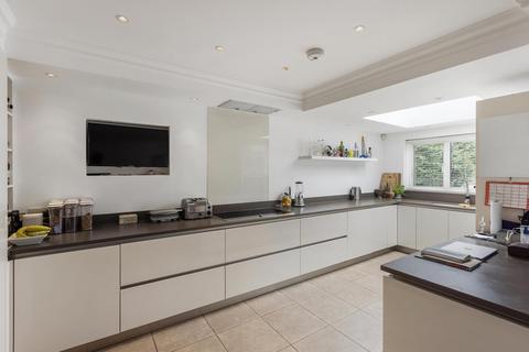 5 bedroom terraced house for sale, Broomhouse Lane, Fulham, London, SW6