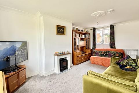 30 Newleaze, Steeple Ashton, Trowbridge, BA14 6EF
