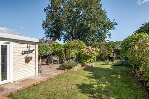 3 bedroom semi-detached house for sale, Sutton Road, Maidstone