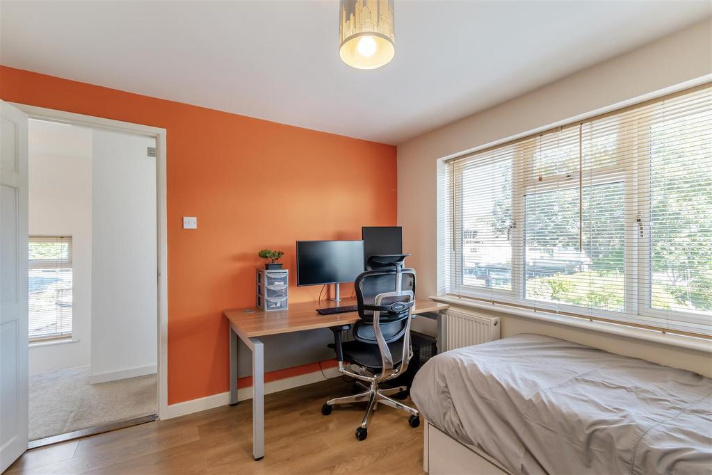 8661940-interior24.jpg