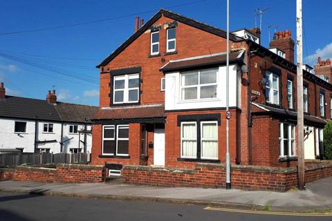 undefined, Roman Terrace, Leeds LS8
